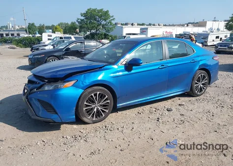 2018 Toyota Camry Se z USA, uszkodzony, nr VIN 4T1B11HK7JU049607